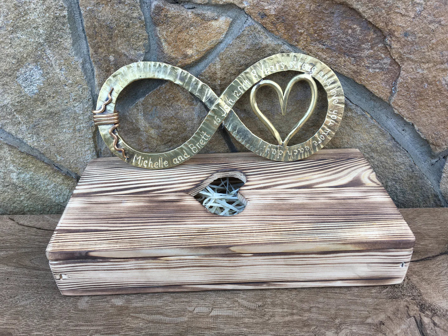 Bronze Infinity Sign with Gift Box Sculptures & Statues Gift