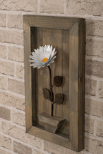 Framed Metal Daisy Decor Gift