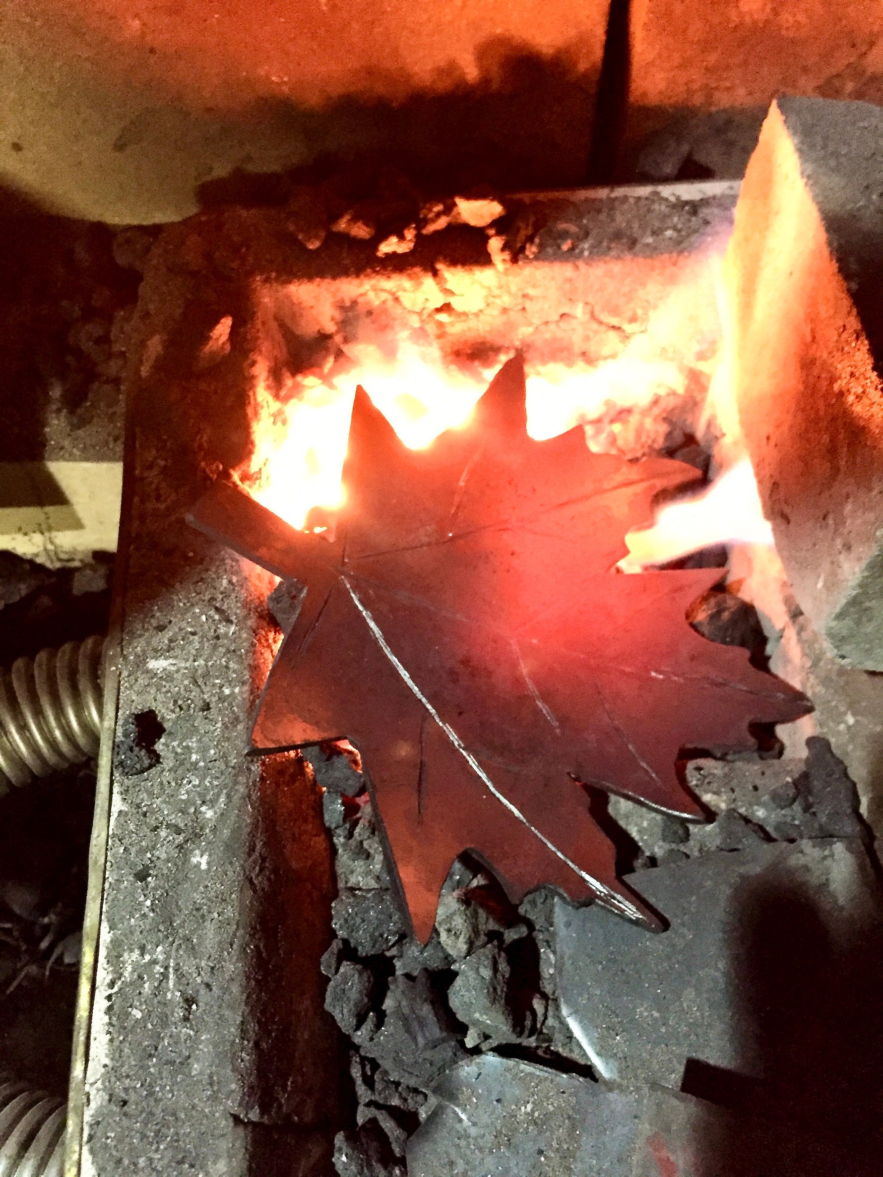 Hand Forged Maple Leaf Dish Decorative Bowls Gift