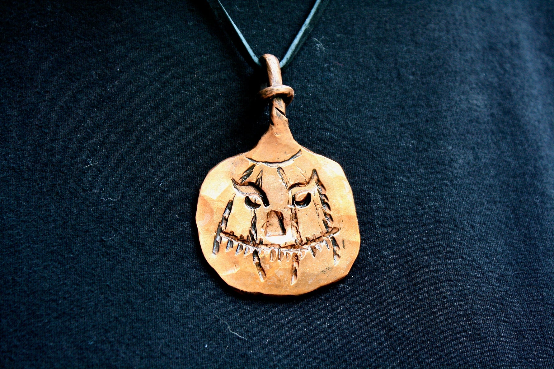 Jack-O-Lantern pendant in copper Charms & Pendants Gift