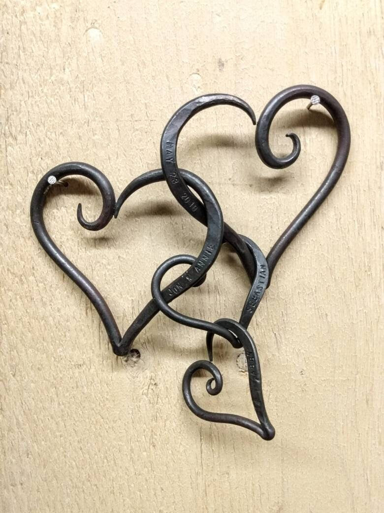 Family of Linked Hearts Decor