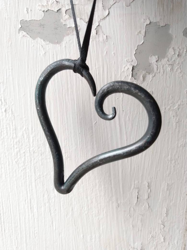 Small Personalized Iron Hearts Decorative Plaques Gift