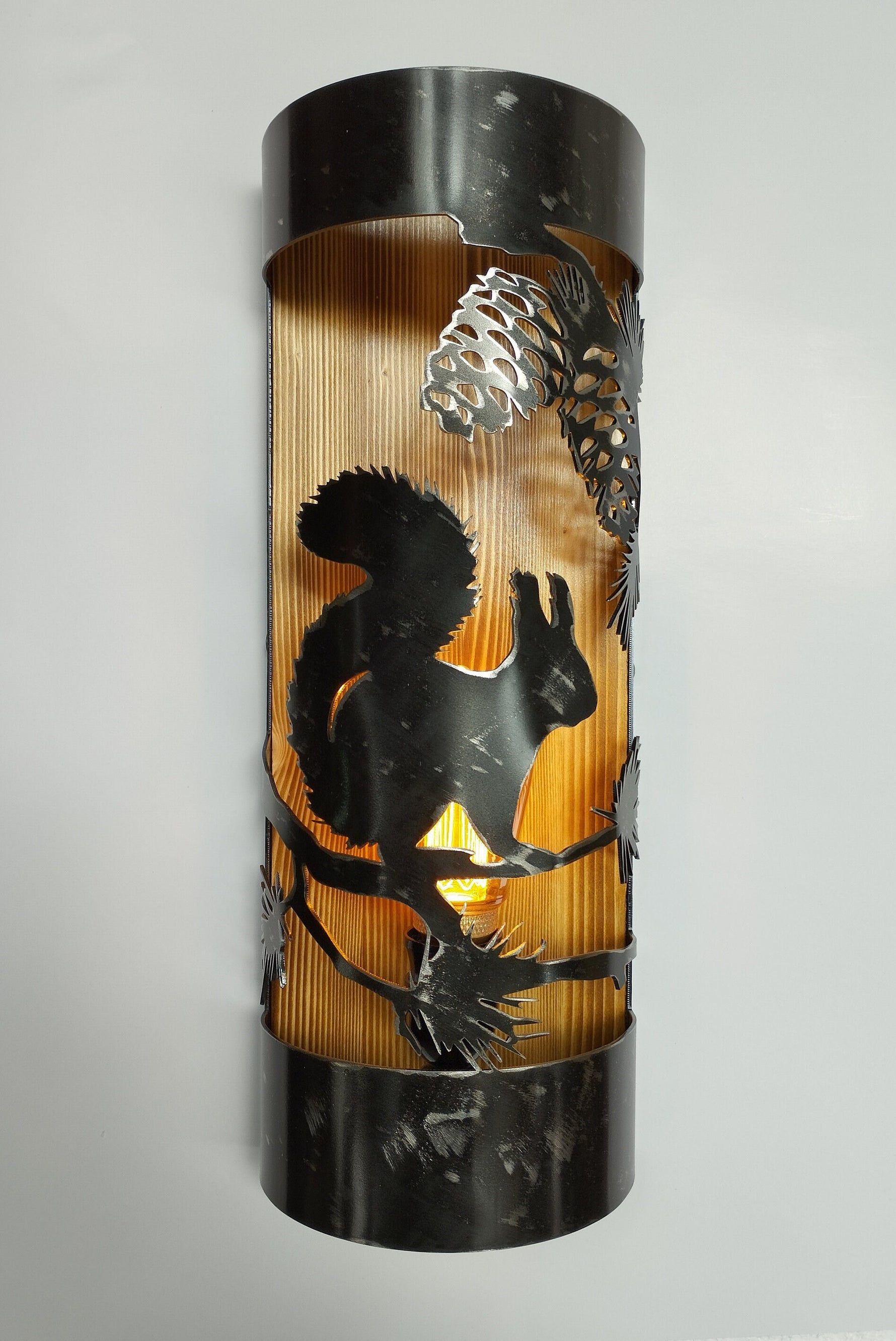 Rustic Squirrel Cabin Sconce Wall Light Fixtures Lighting