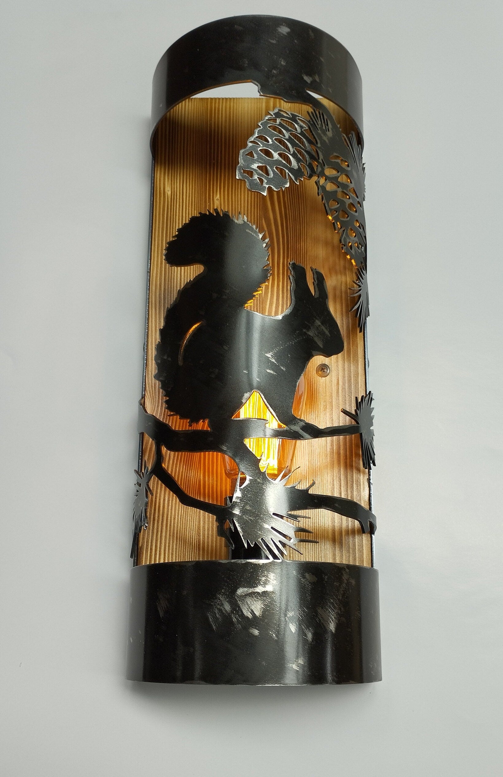 Rustic Squirrel Cabin Sconce Wall Light Fixtures Lighting