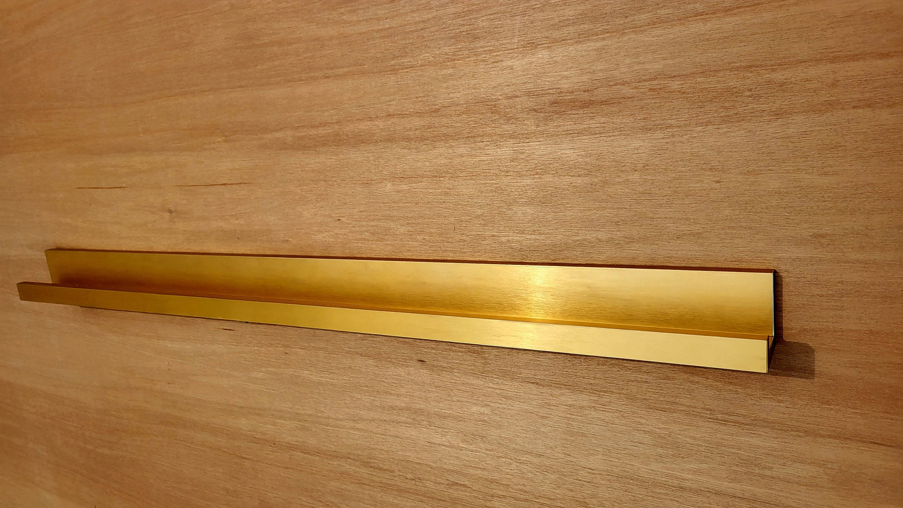 Modern Chic Picture Ledge Shelf Uncategorized shelving