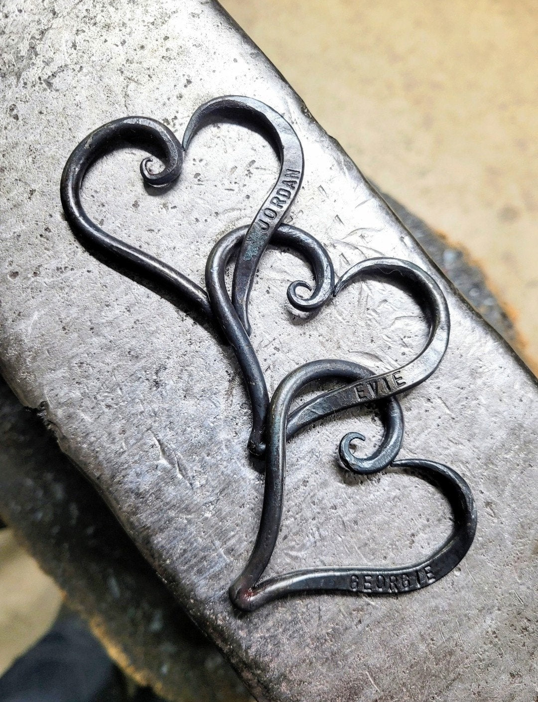 Small Personalized Iron Hearts Decorative Plaques Gift
