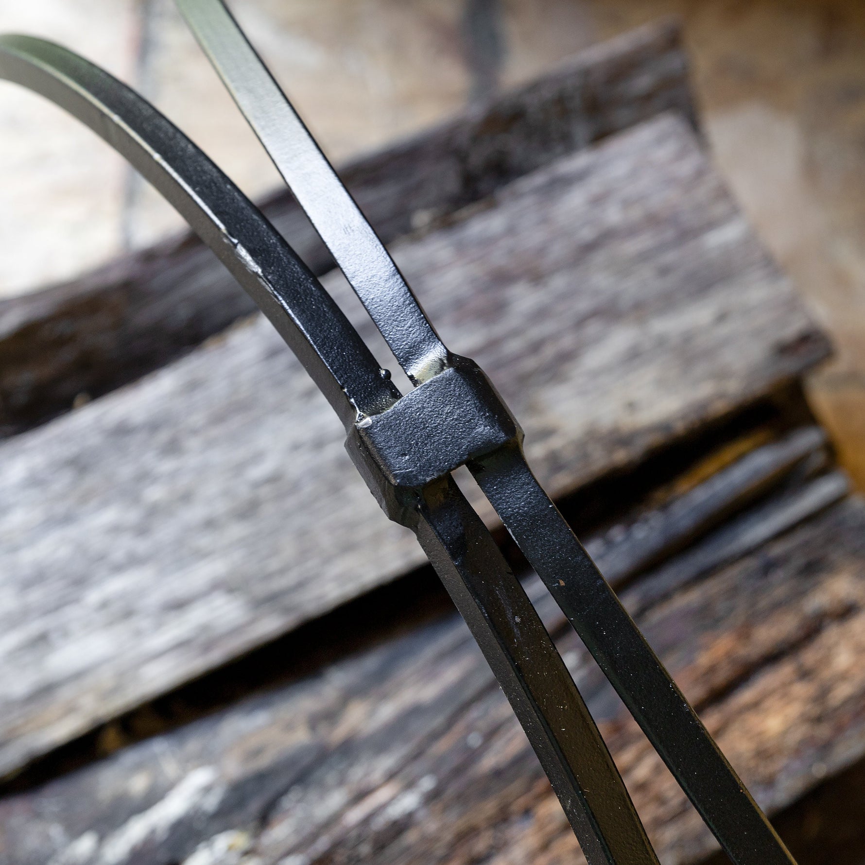 Wrought Iron Hoop Wood Holder Log Racks & Carriers