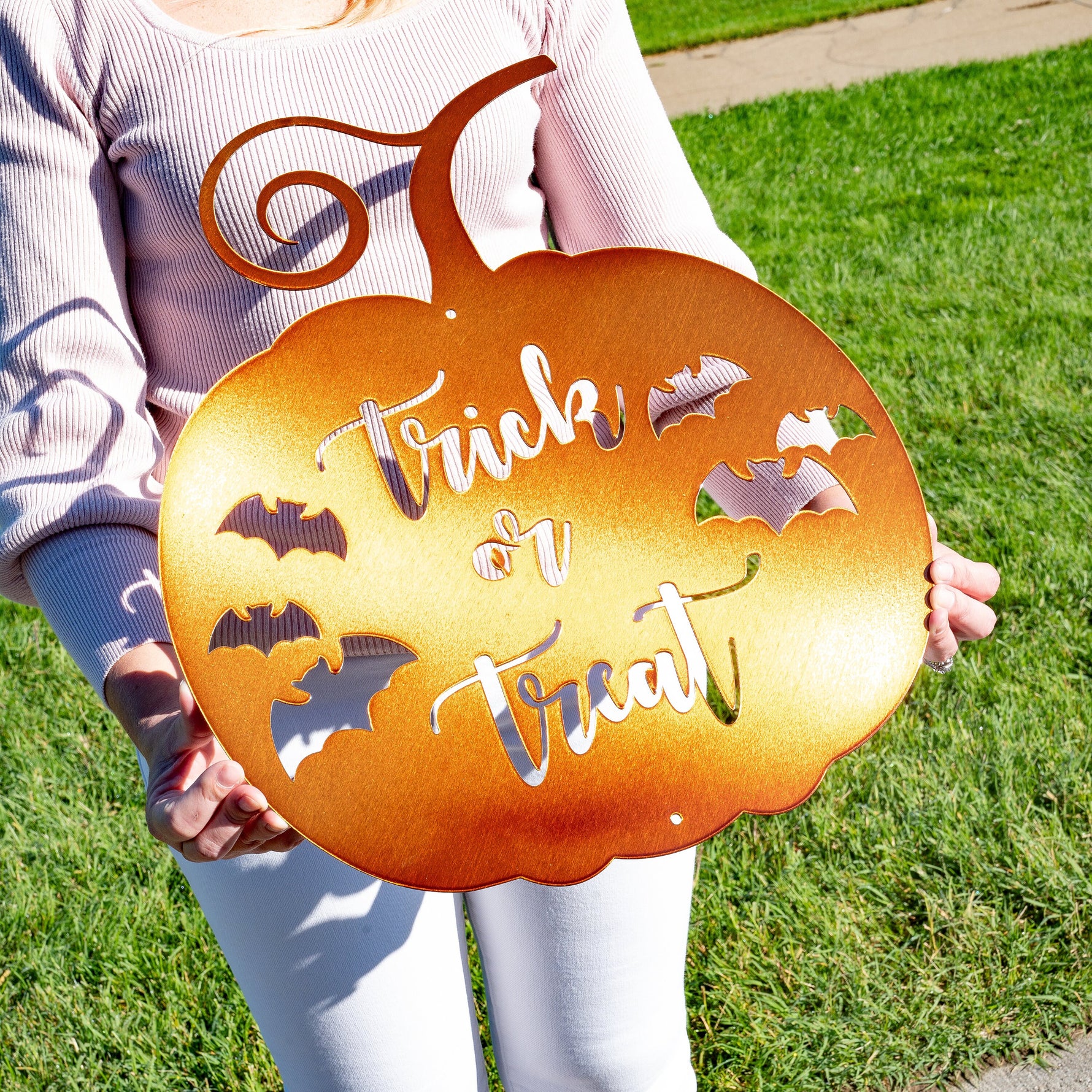 Trick or Treat Pumpkin Sign Seasonal & Holiday Decorations Halloween
