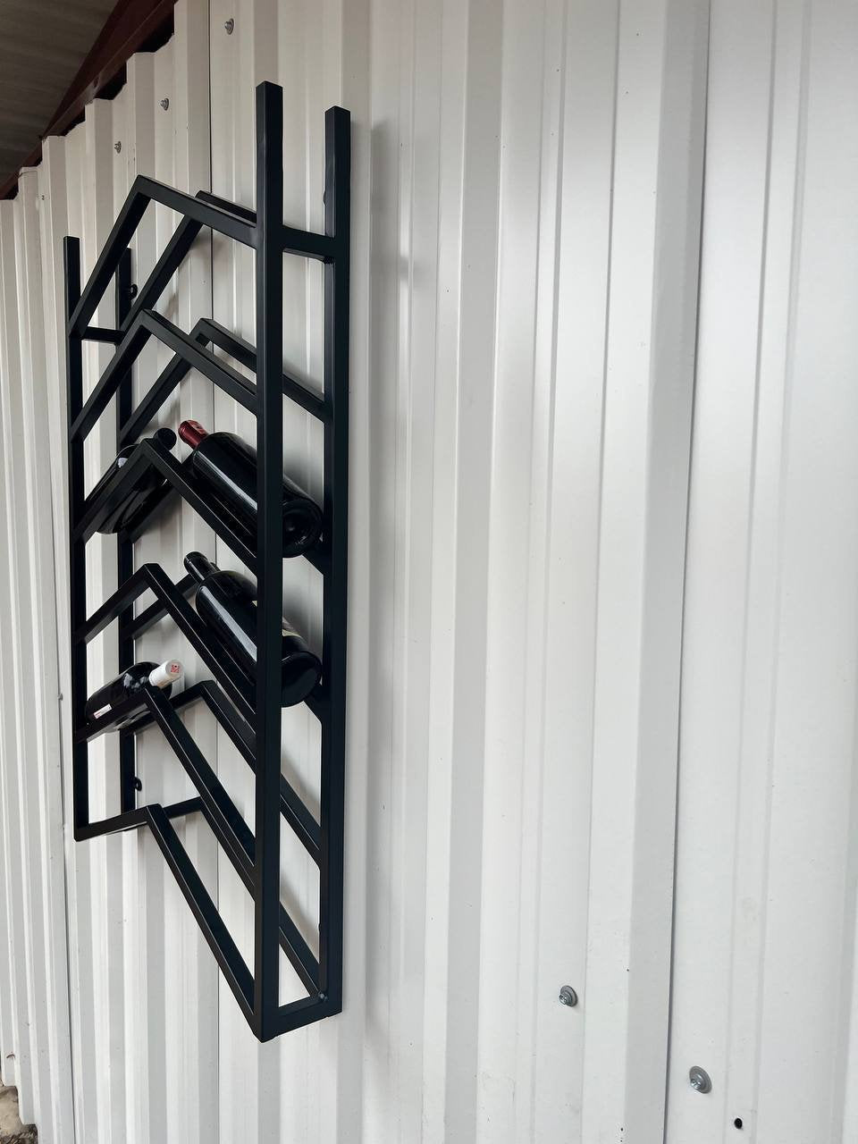 Wine Lover's Dream: Wall-Mounted Metal Wine Rack Wine Racks