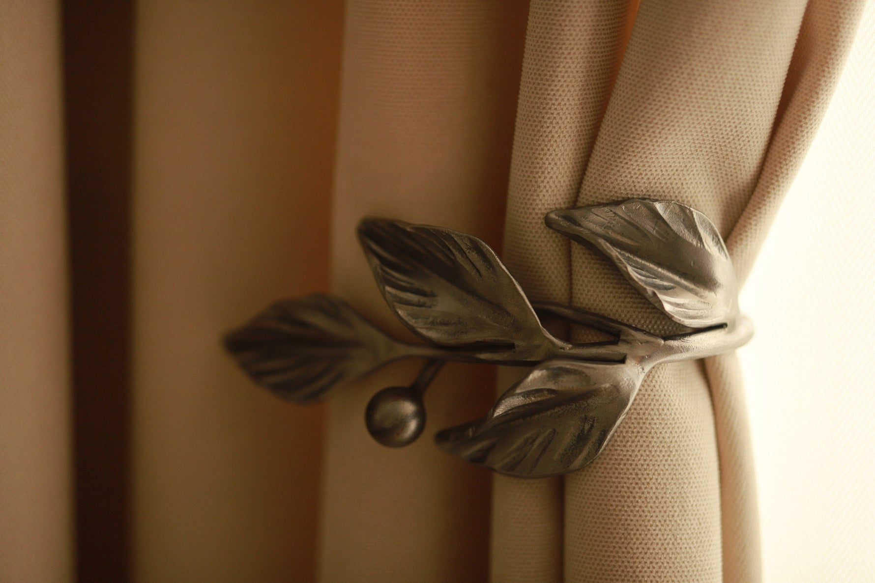 Detailed Branch Curtain Tie Back Curtain Holdbacks Curtain Tie Back