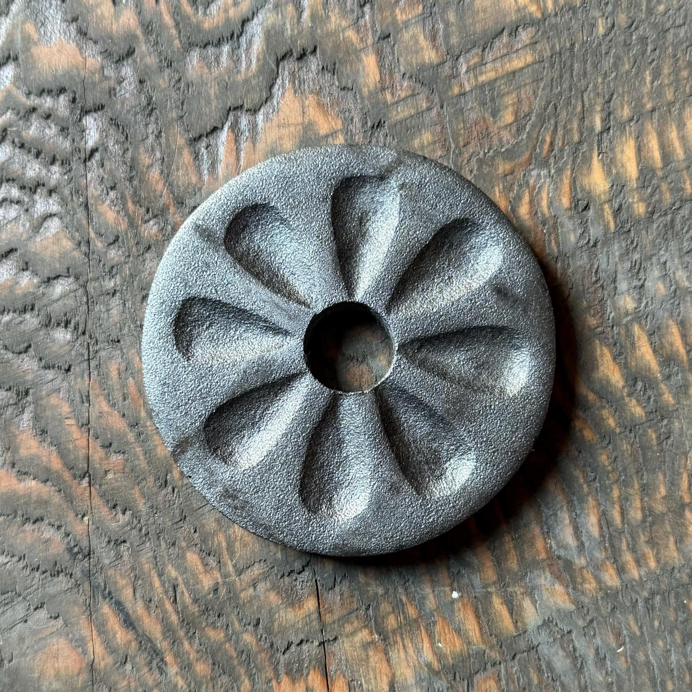 Daisy Cast Iron Washer - Old West Iron