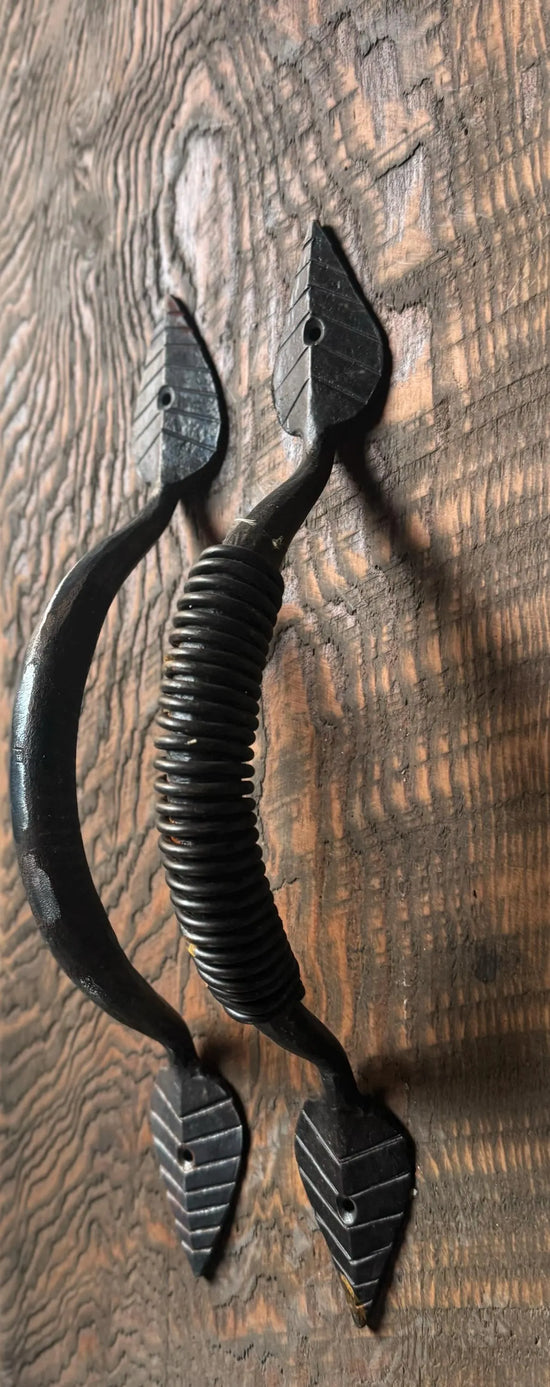 Leaf Iron Door Pull