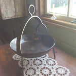 Spider hanging frypan