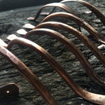 Très petites poignées de tiroir en cuivre massif forgées à la main délicates