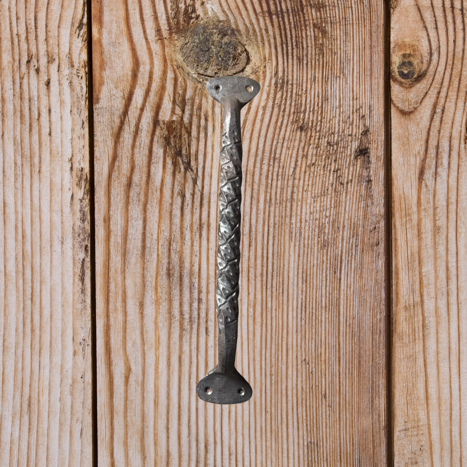Pyramid Grip Iron Door Pull