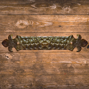 British Fleur De Lis Iron Straight Plate - Old West Iron