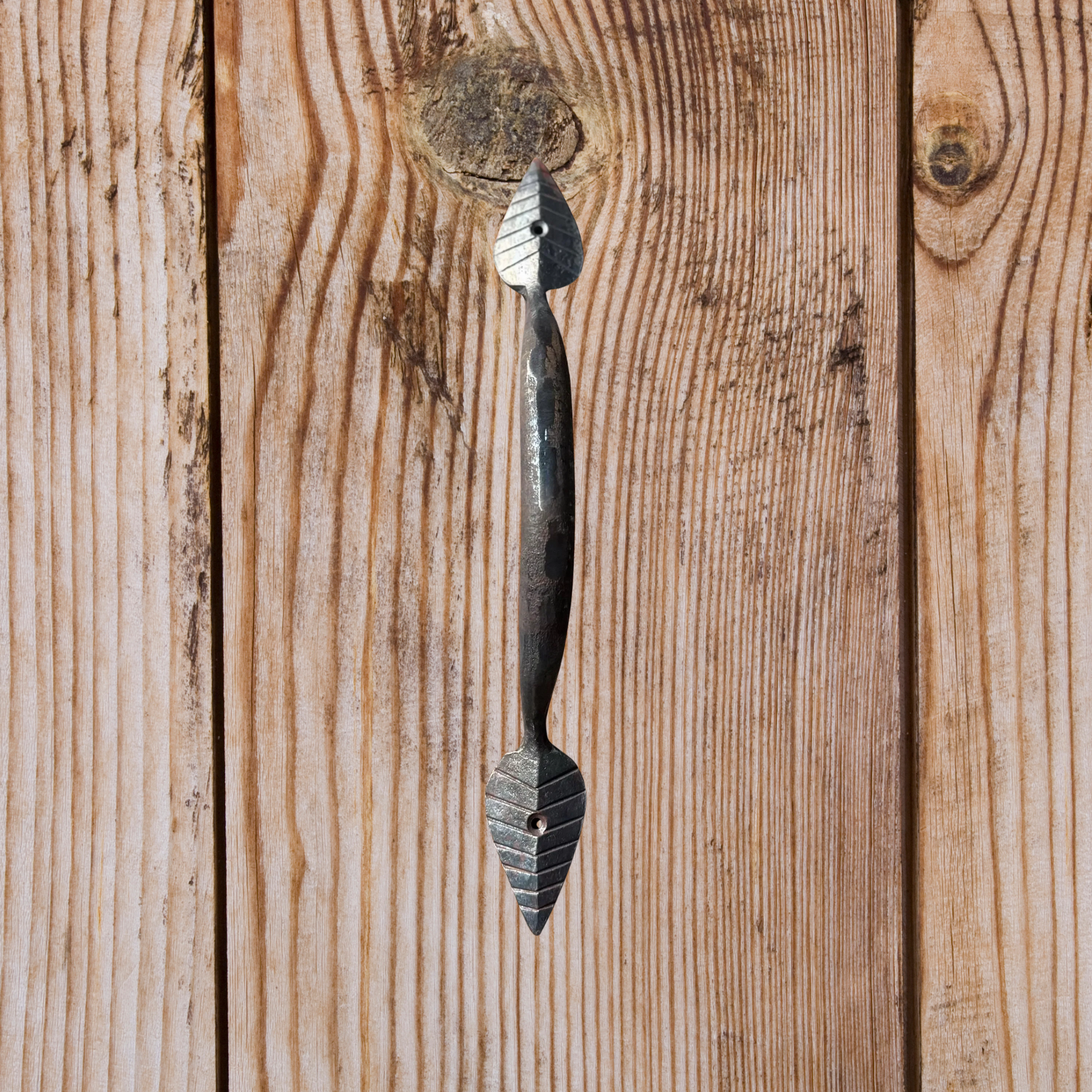 Leaf Iron Door Pull