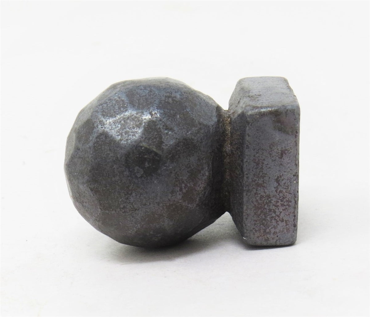 HCK-04 Rustic Hammered Round Cabinet Knob