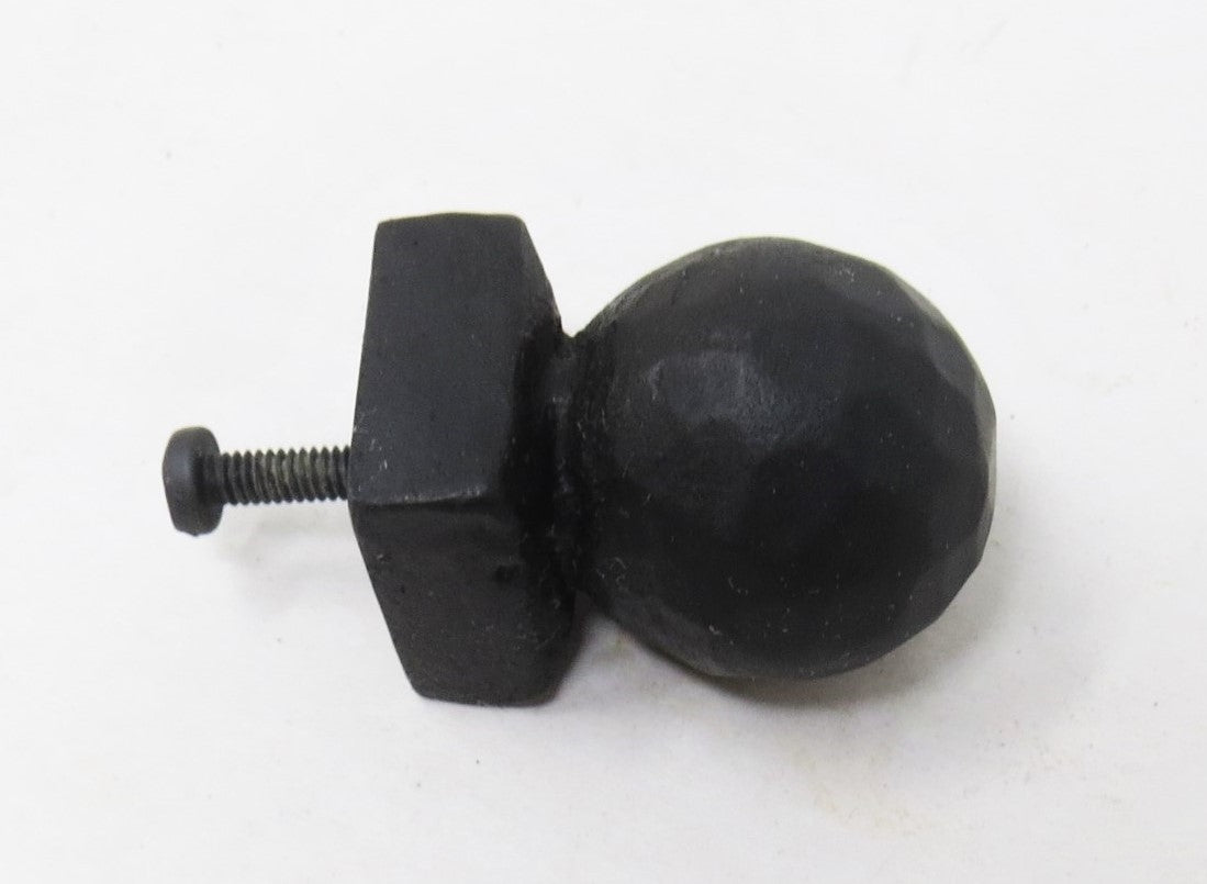 HCK-04 Rustic Hammered Round Cabinet Knob