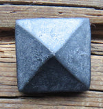 3/4" Square Hammered Pyramid Head Nails