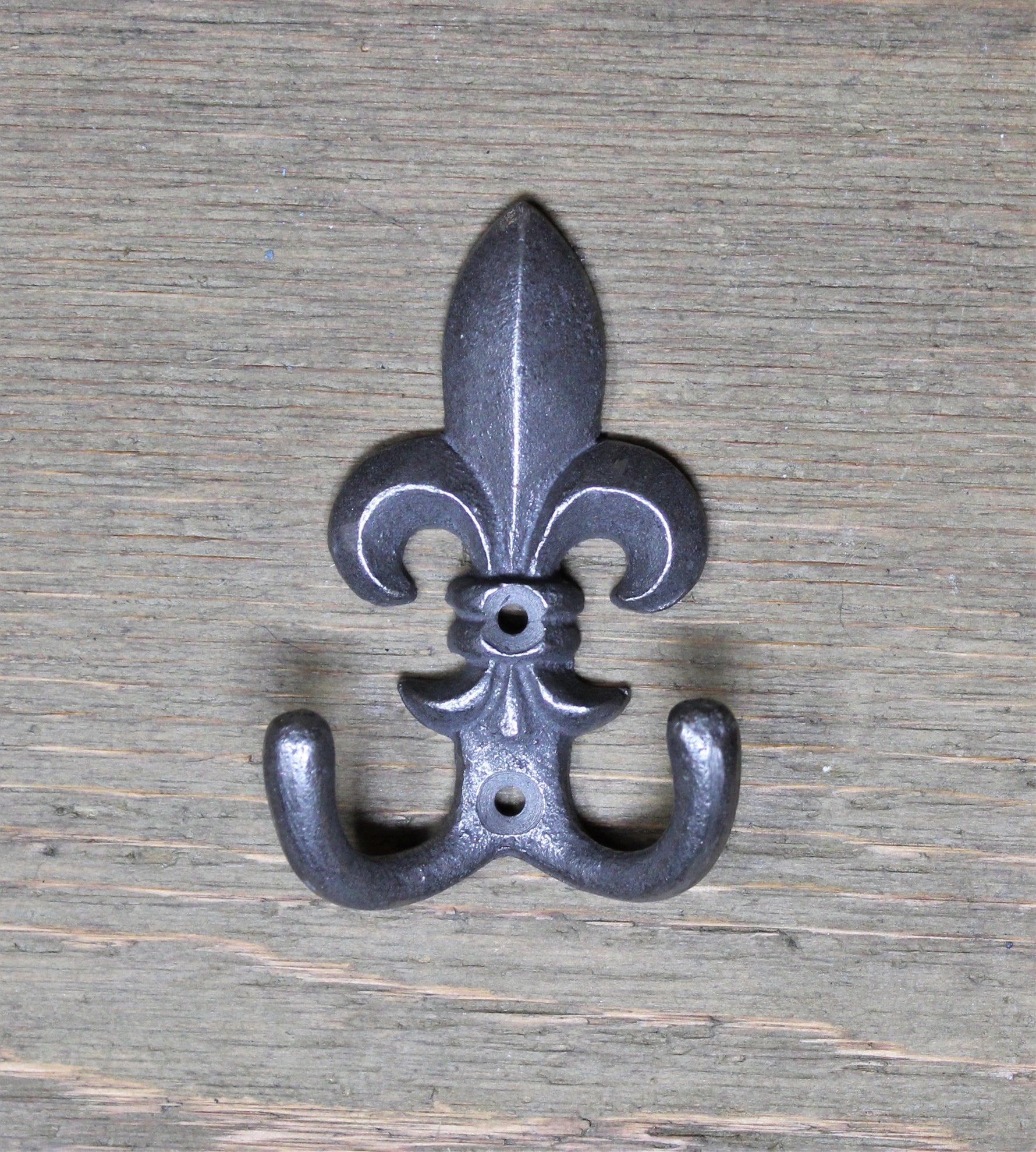 Small Fluer De Lis Iron Hook