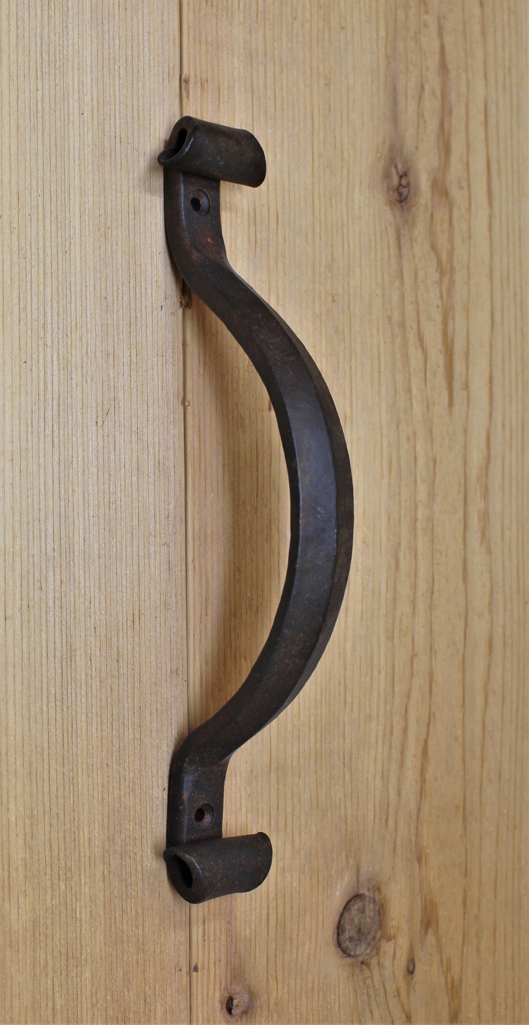 Tirador de armario de hierro georgiano