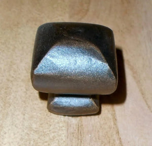 Square Plateau Hammered Knob - Old West Iron