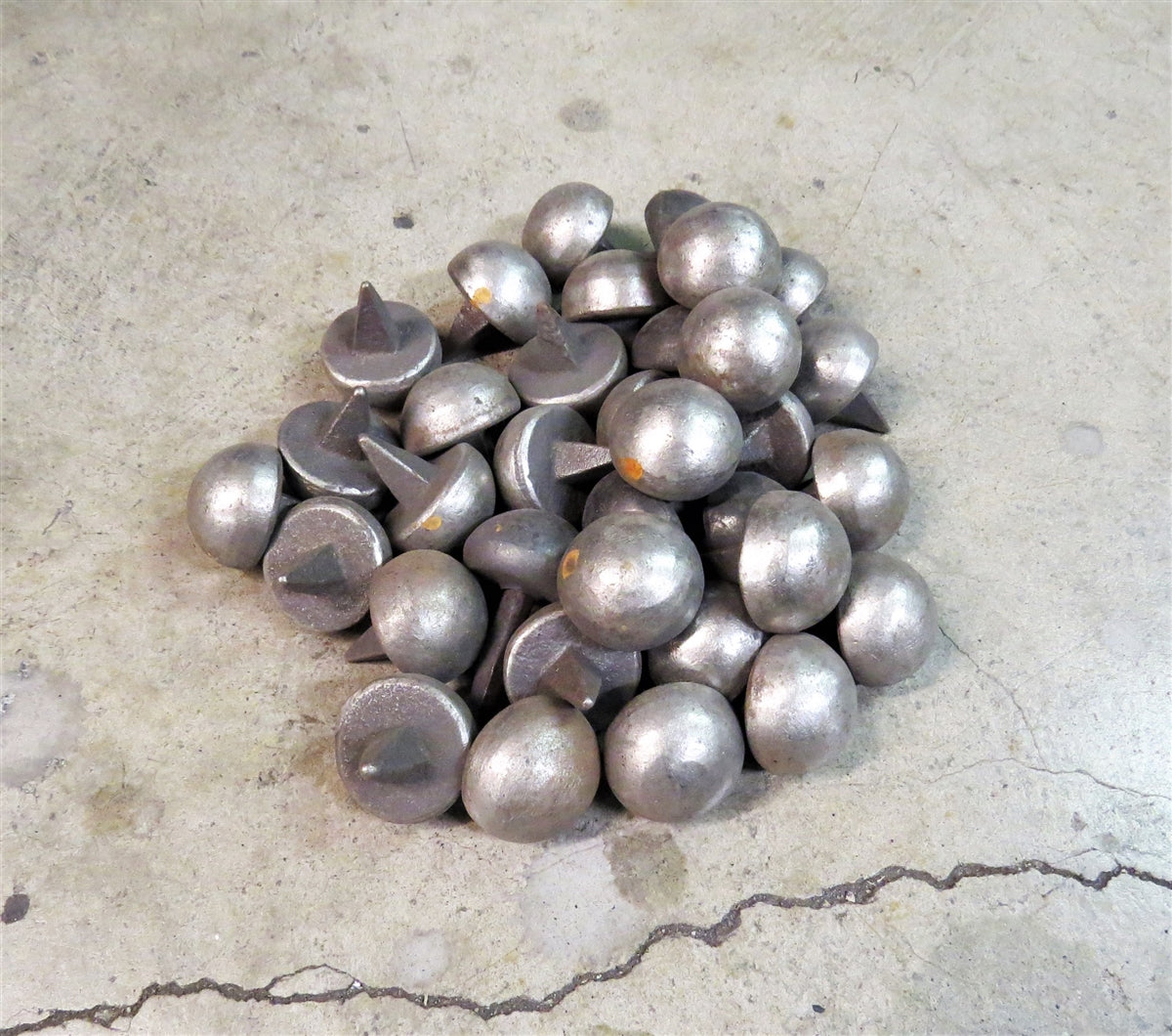 Raw HCN-07 1 1/4" Rough Lot of 43 Spikes