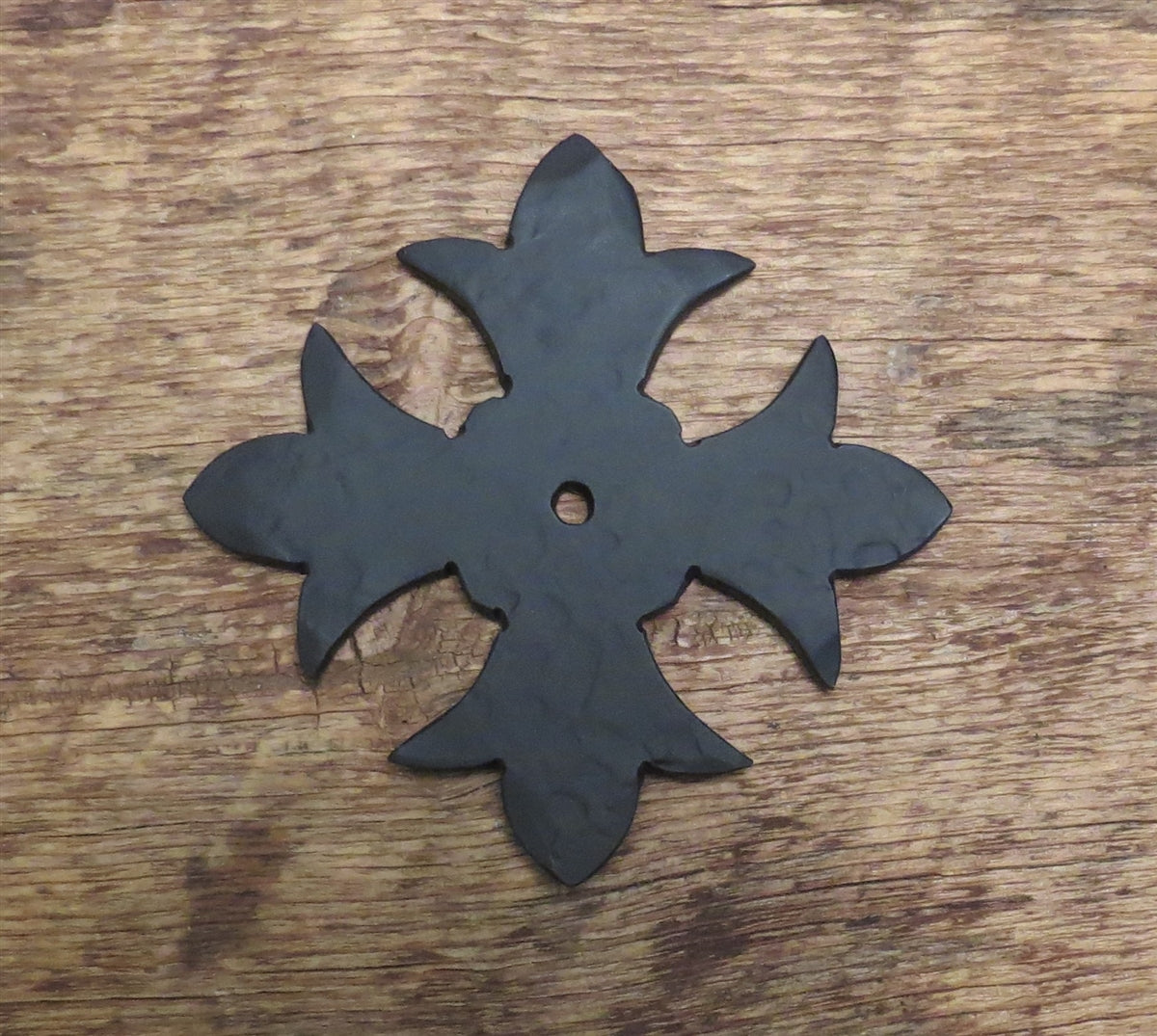 HCP-318 Babylonian Fleur De Lis Iron Washer