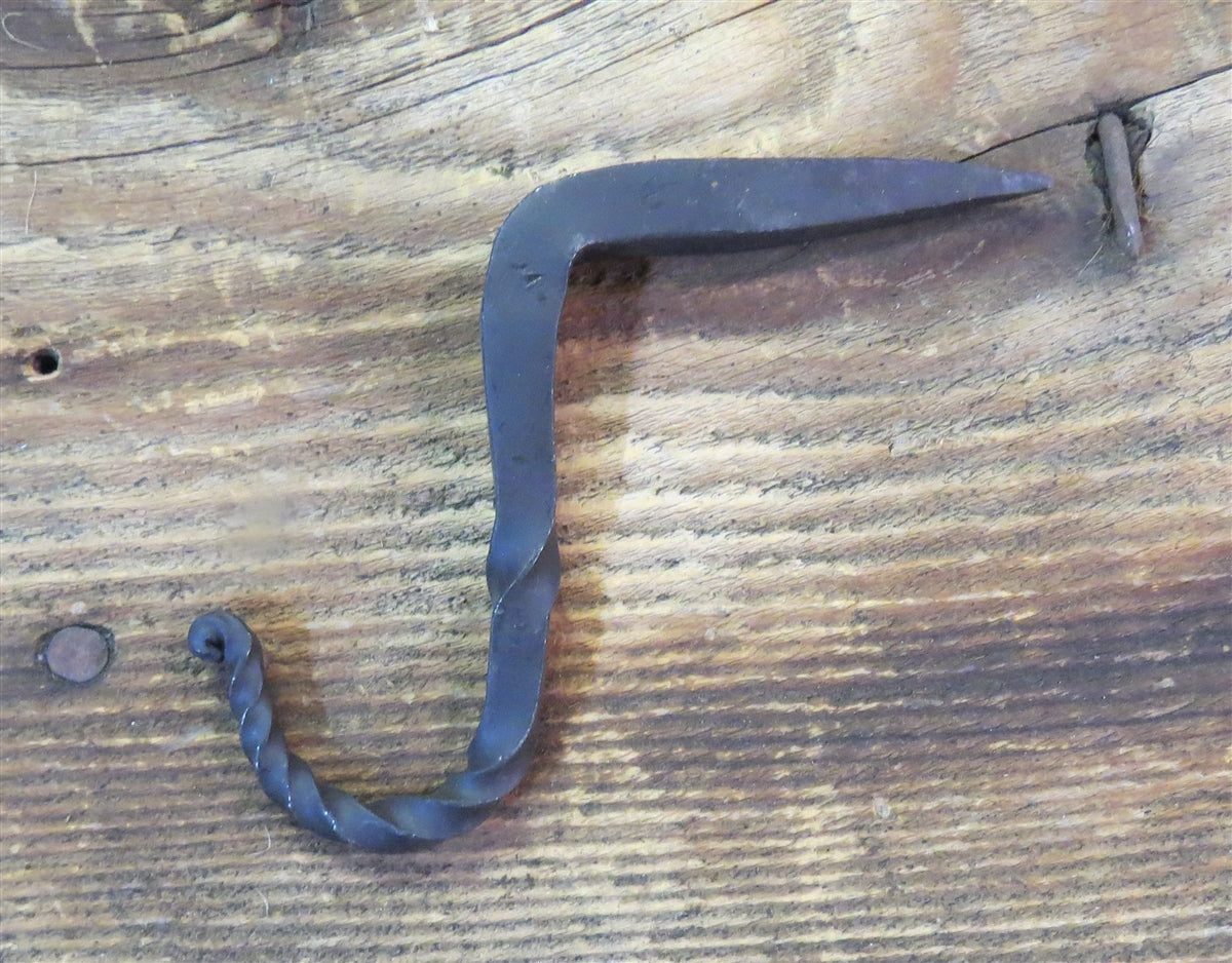 HHH-323 Renaissance Spike Hook