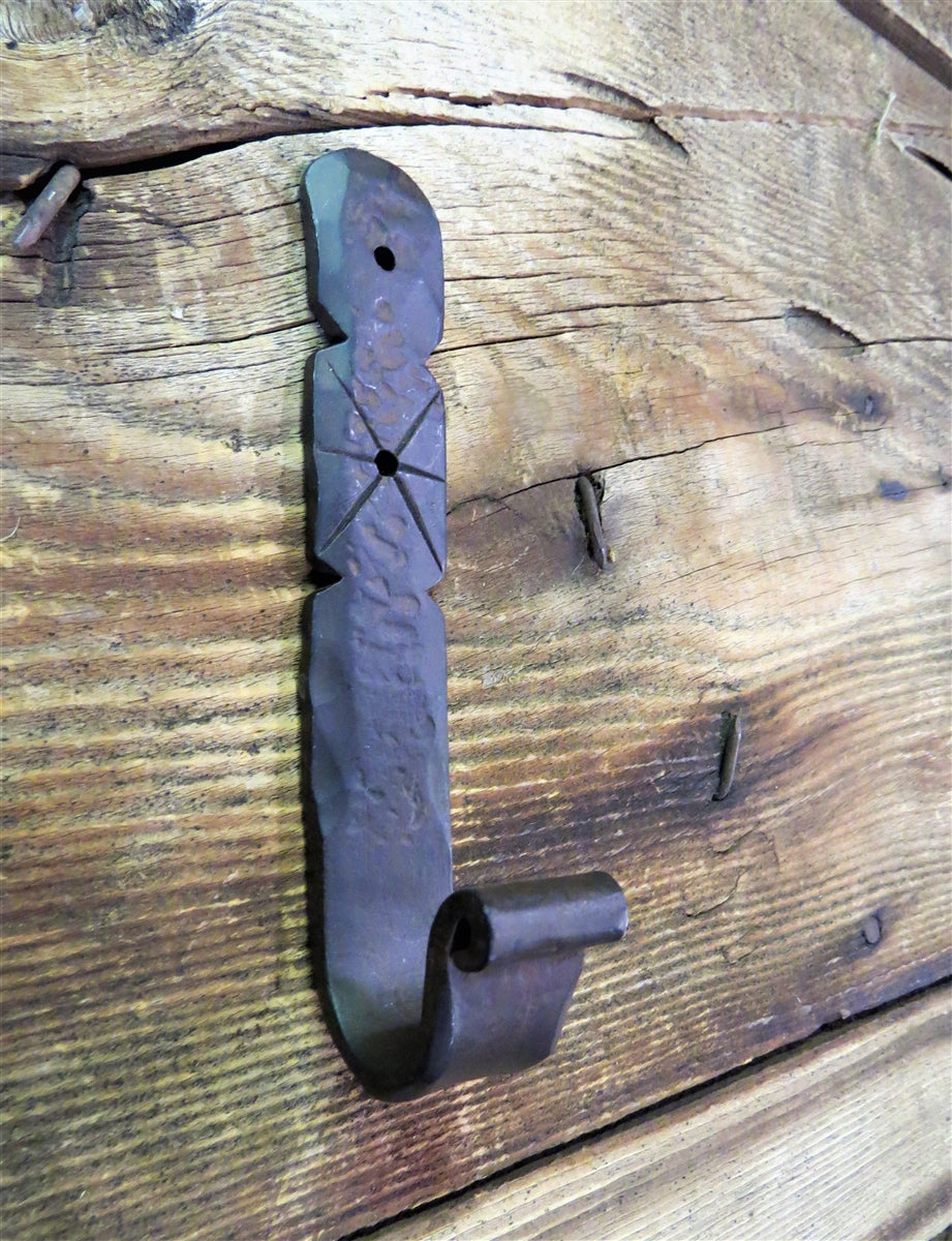 HHH-328 Art Deco Hook