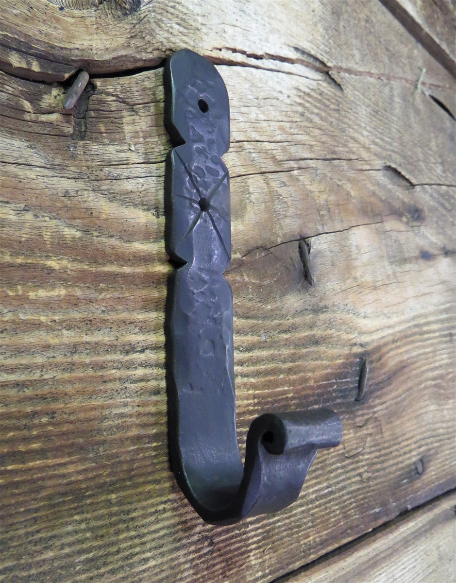 HHH-328 Art Deco Hook