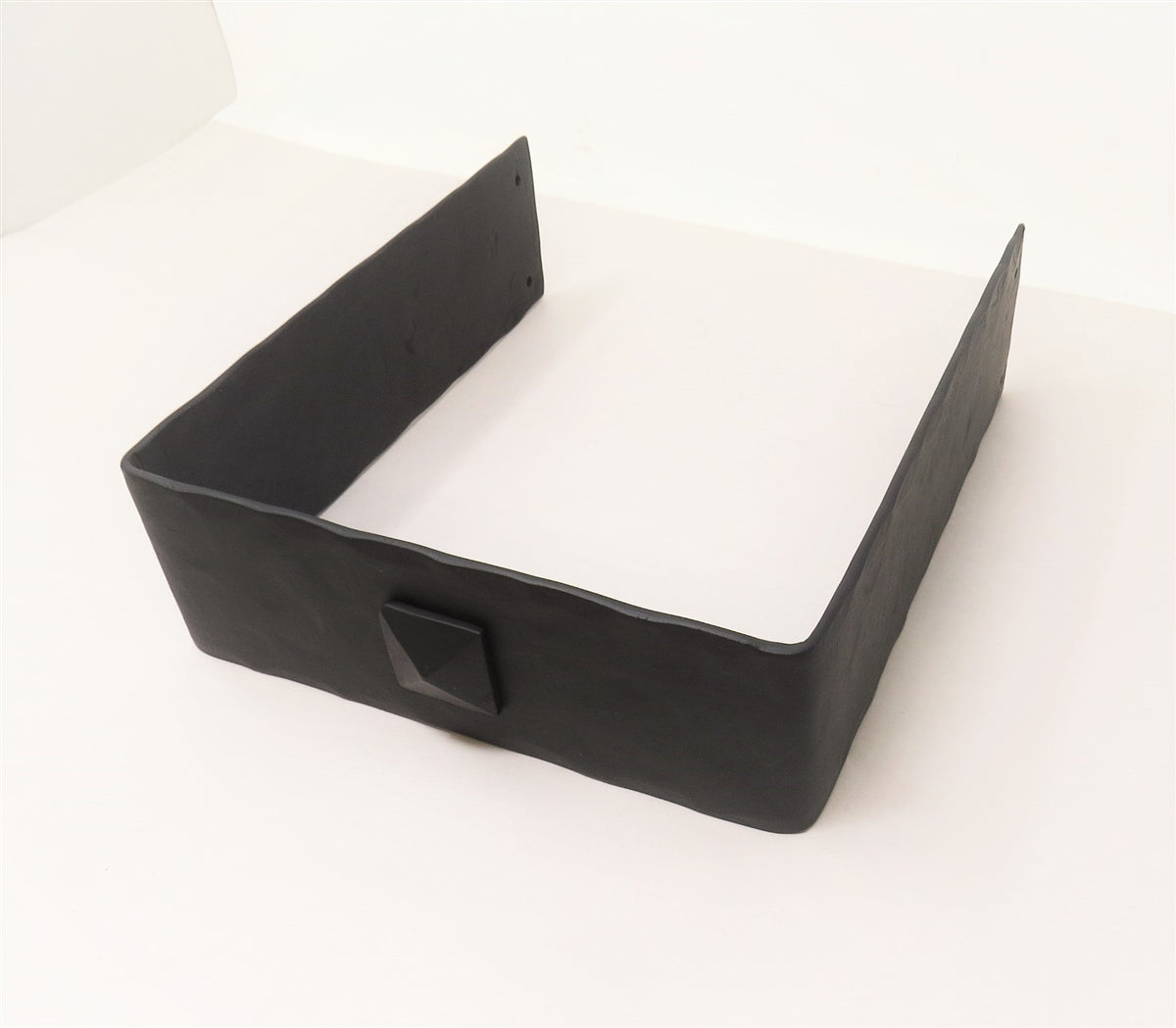 HMS-300 Plain Straight Iron Mantle Strap