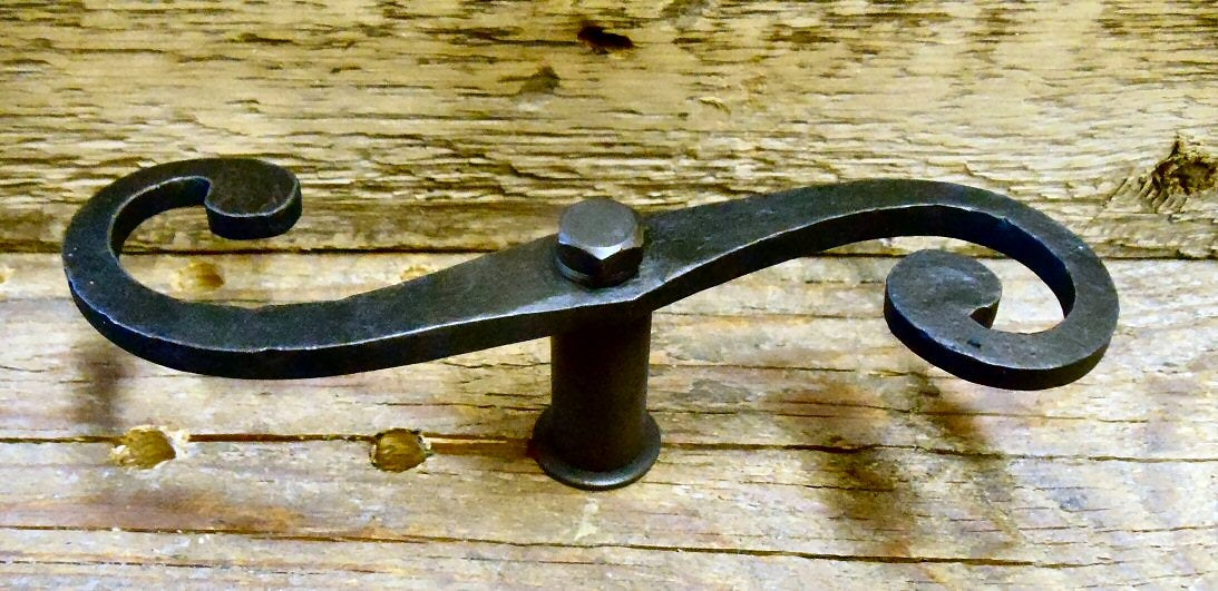 HSD-04 Spanish Shutter Dog