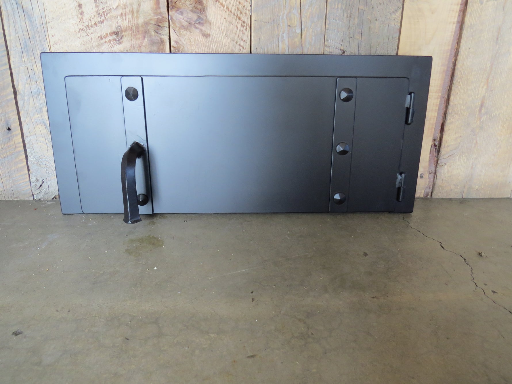 XL Simple Rectangle Hinged Pizza Oven Door simple modern sleek with rivets