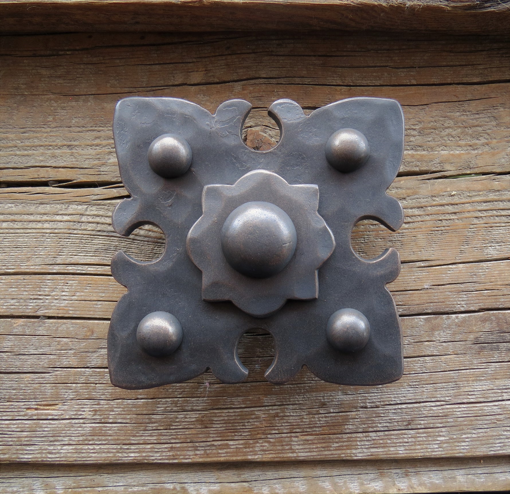Spanish Iron Rosette