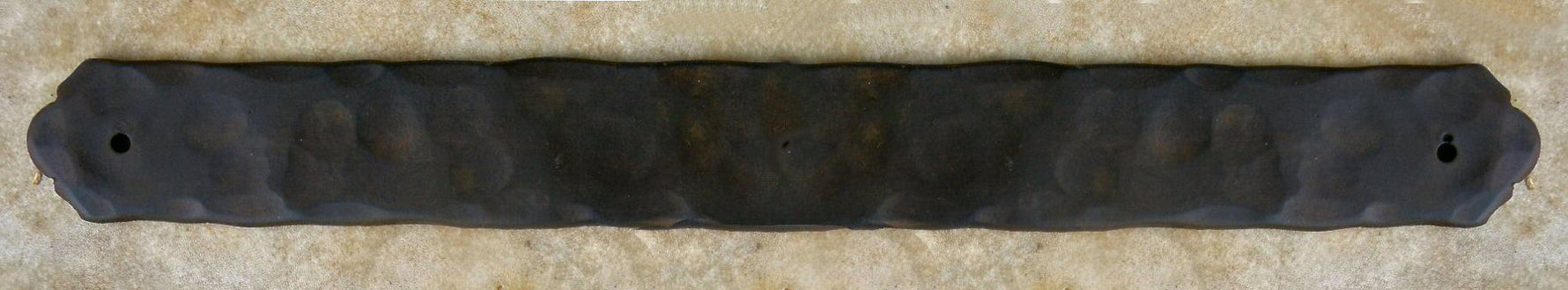 Classic Iron Straight Plate