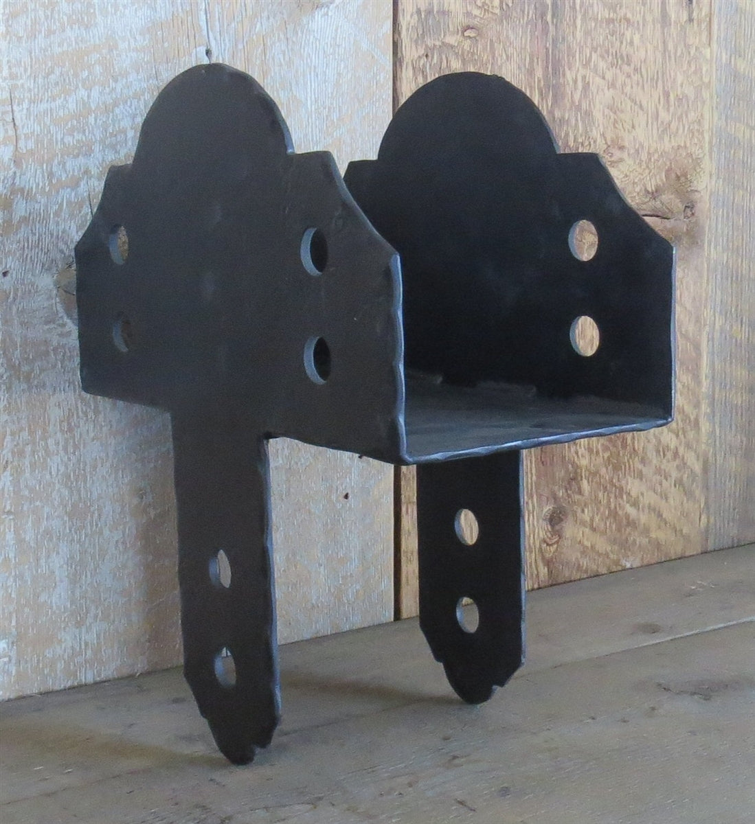 WCS-T-307 Classic Iron Thru Saddle