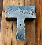 Mountain Iron Thru Saddle - Old West Iron