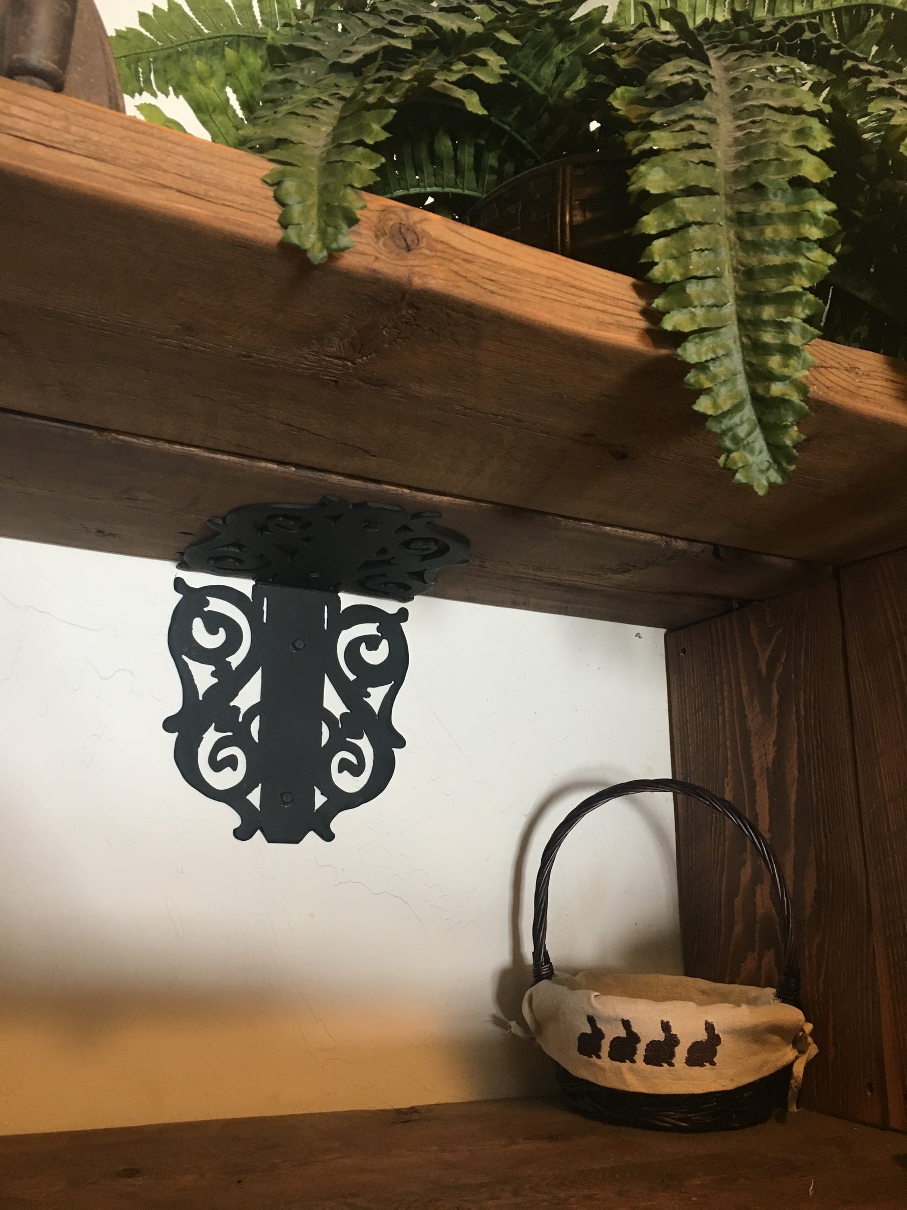 Renfort d'angle en fer de cathédrale gothique