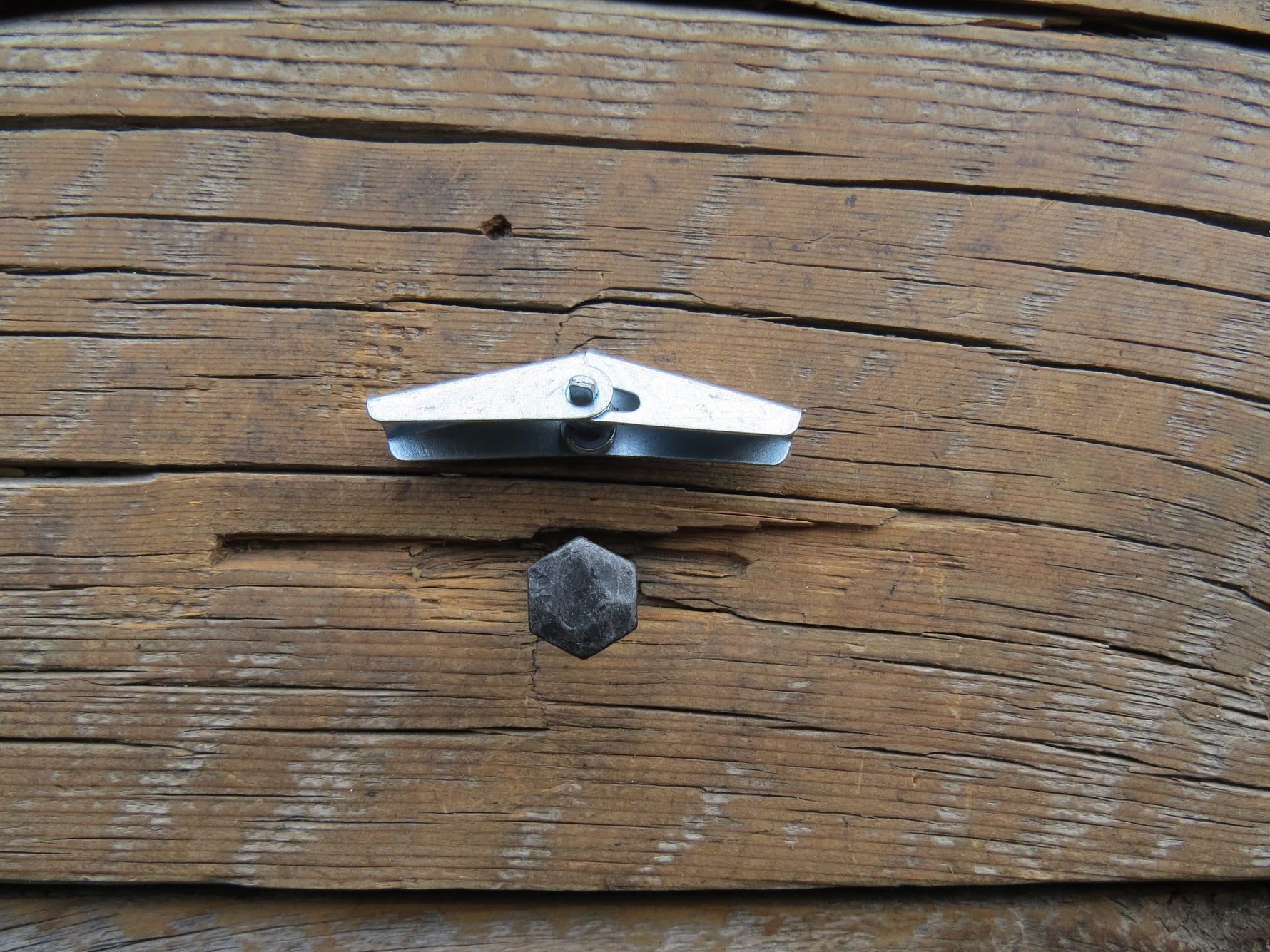 5/16" Hex Head Toggle Bolt