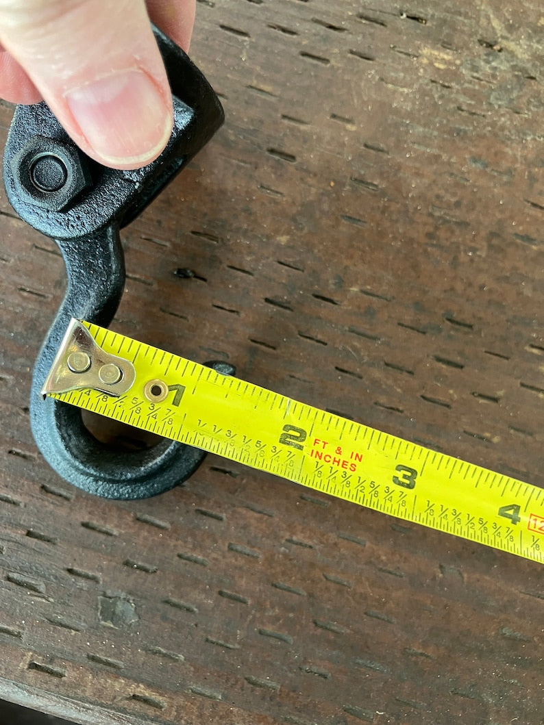 Swivel Hook for Ceiling and Wall Hooks