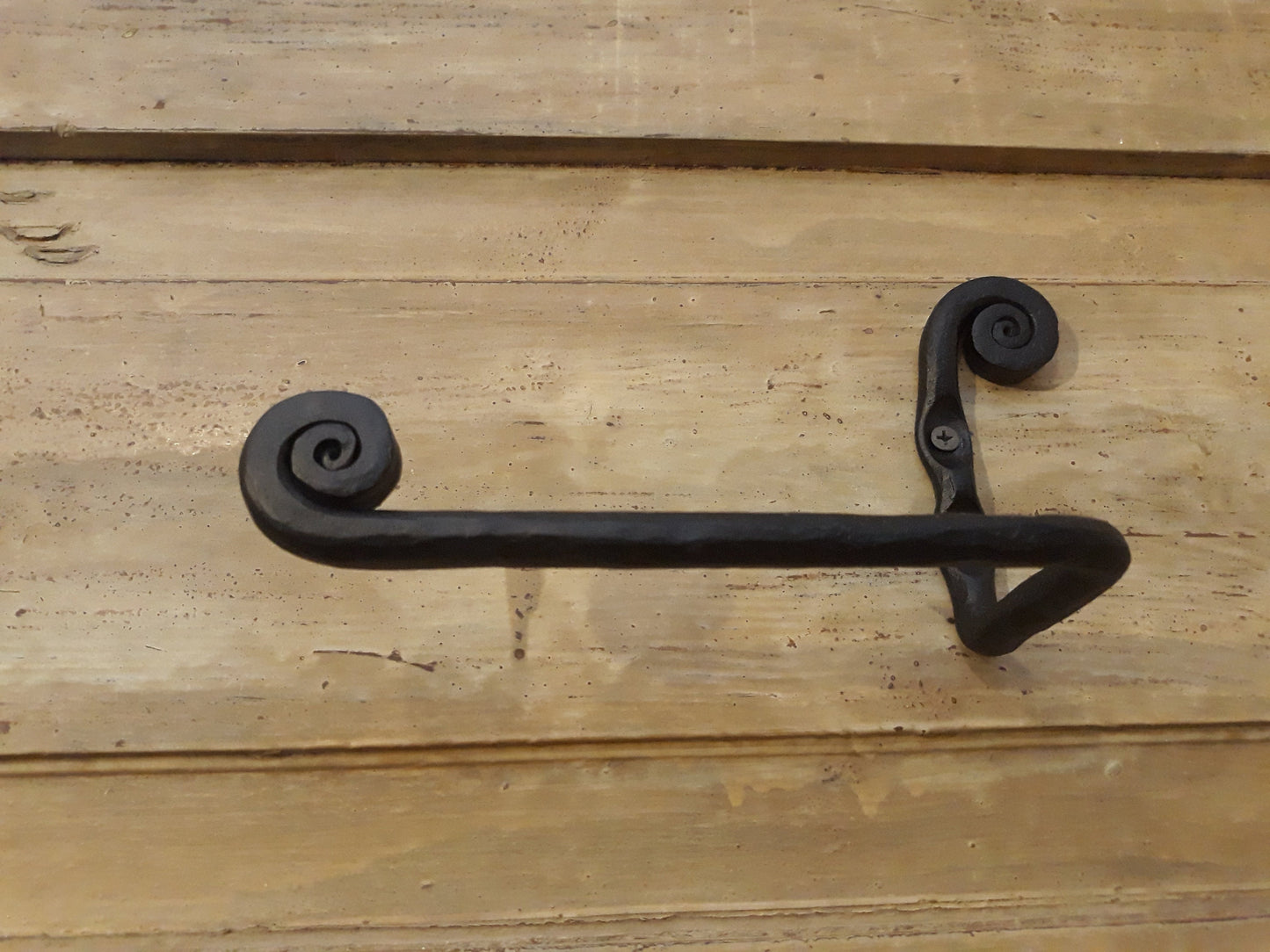 Hand Forged Toilet Roll Holder Wrought Iron Wc Paper Holder Rustic Far –  Old West Iron