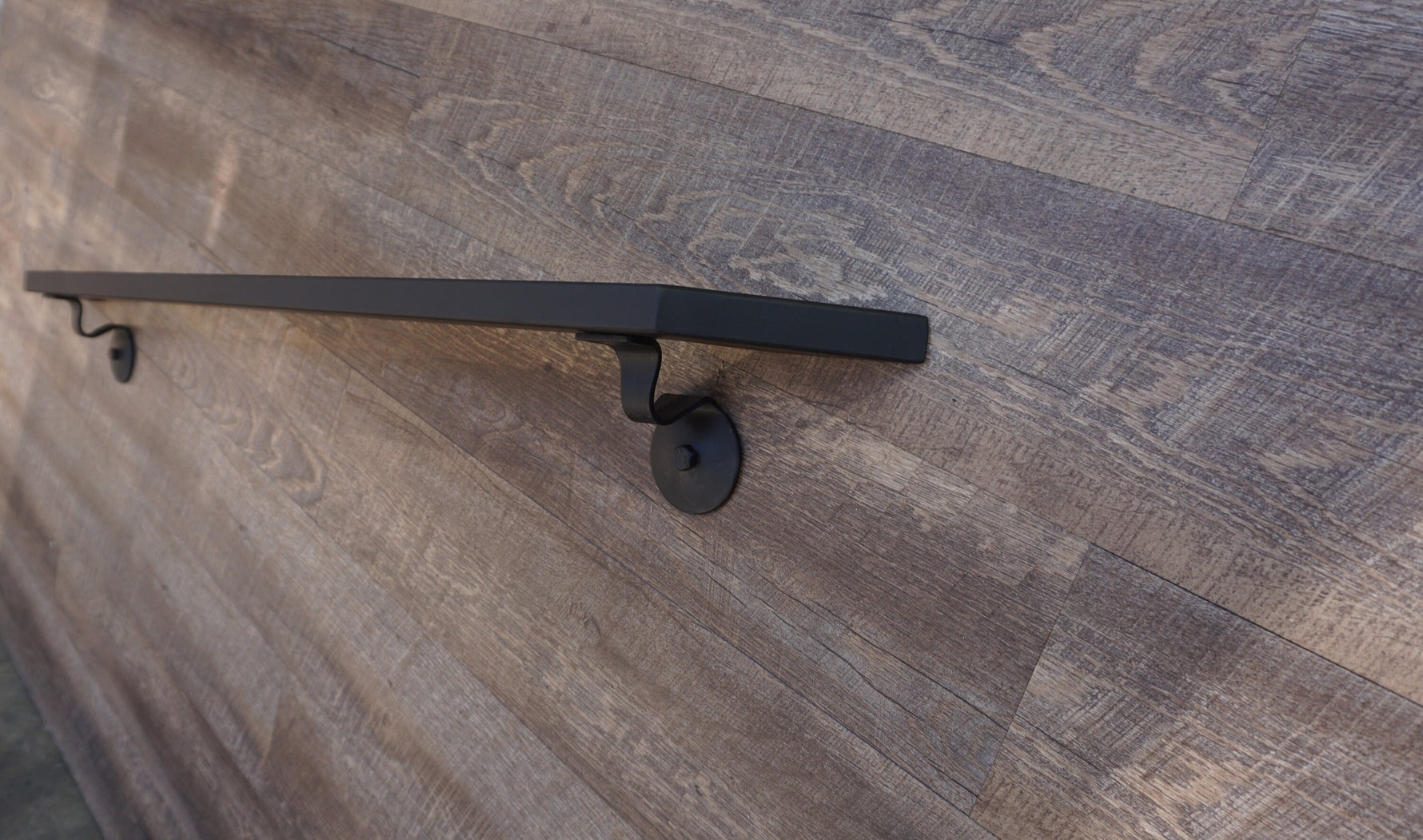 Modern Flat Bar Wrought Iron Handrail with Angled End Handrails Handrail