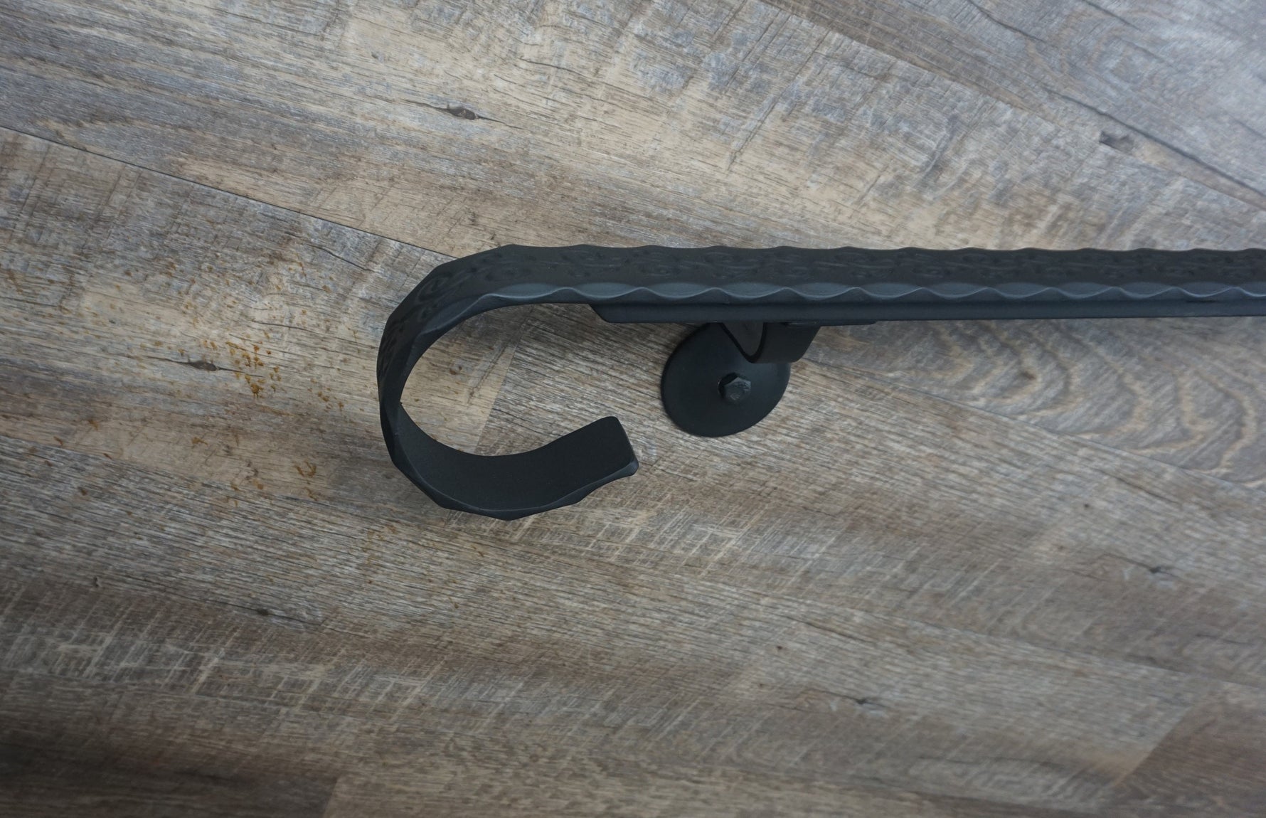 Engraved Hammered Edge Wrought Iron Handrail Handrails Handrail