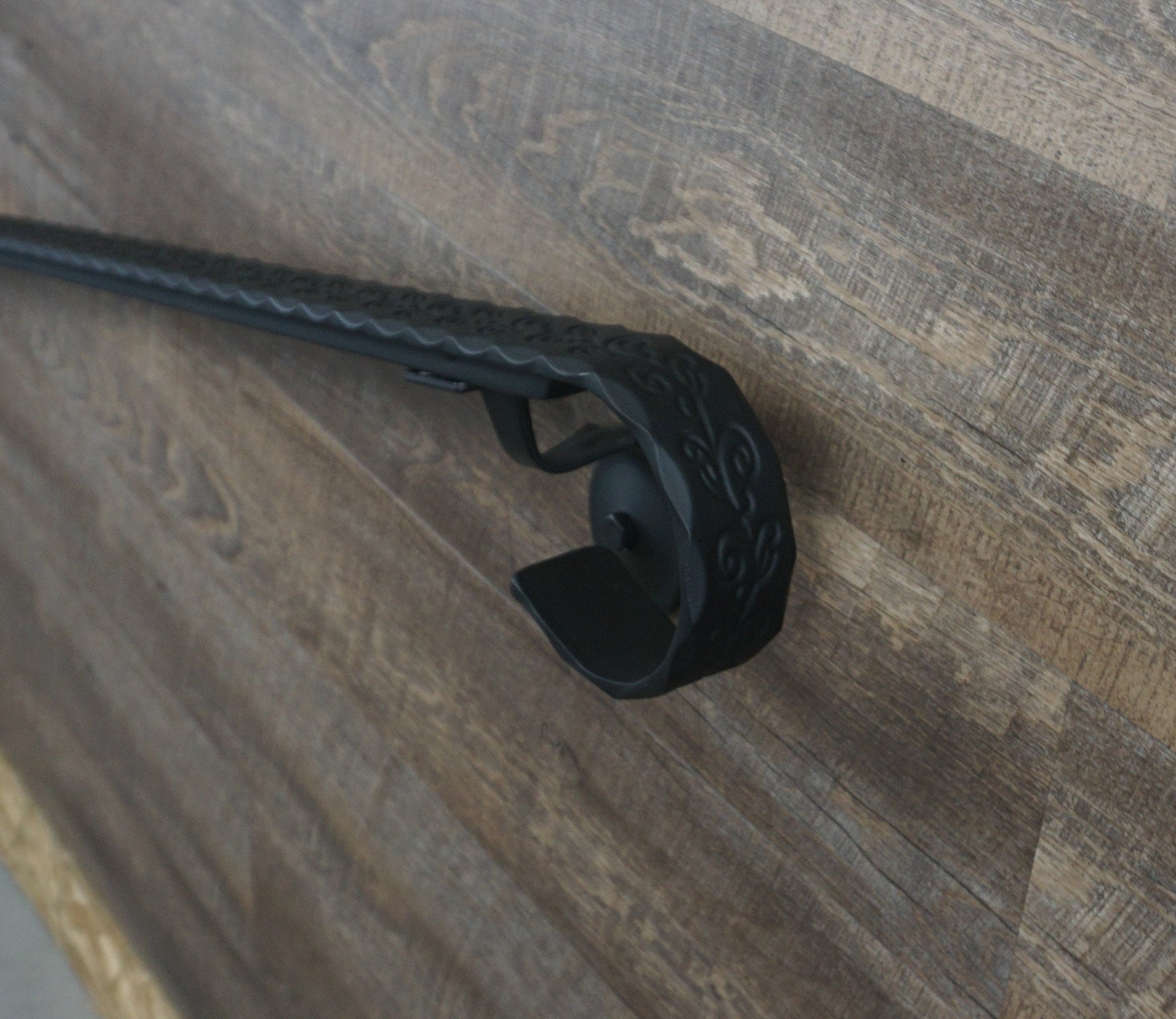 Engraved Hammered Edge Wrought Iron Handrail Handrails Handrail