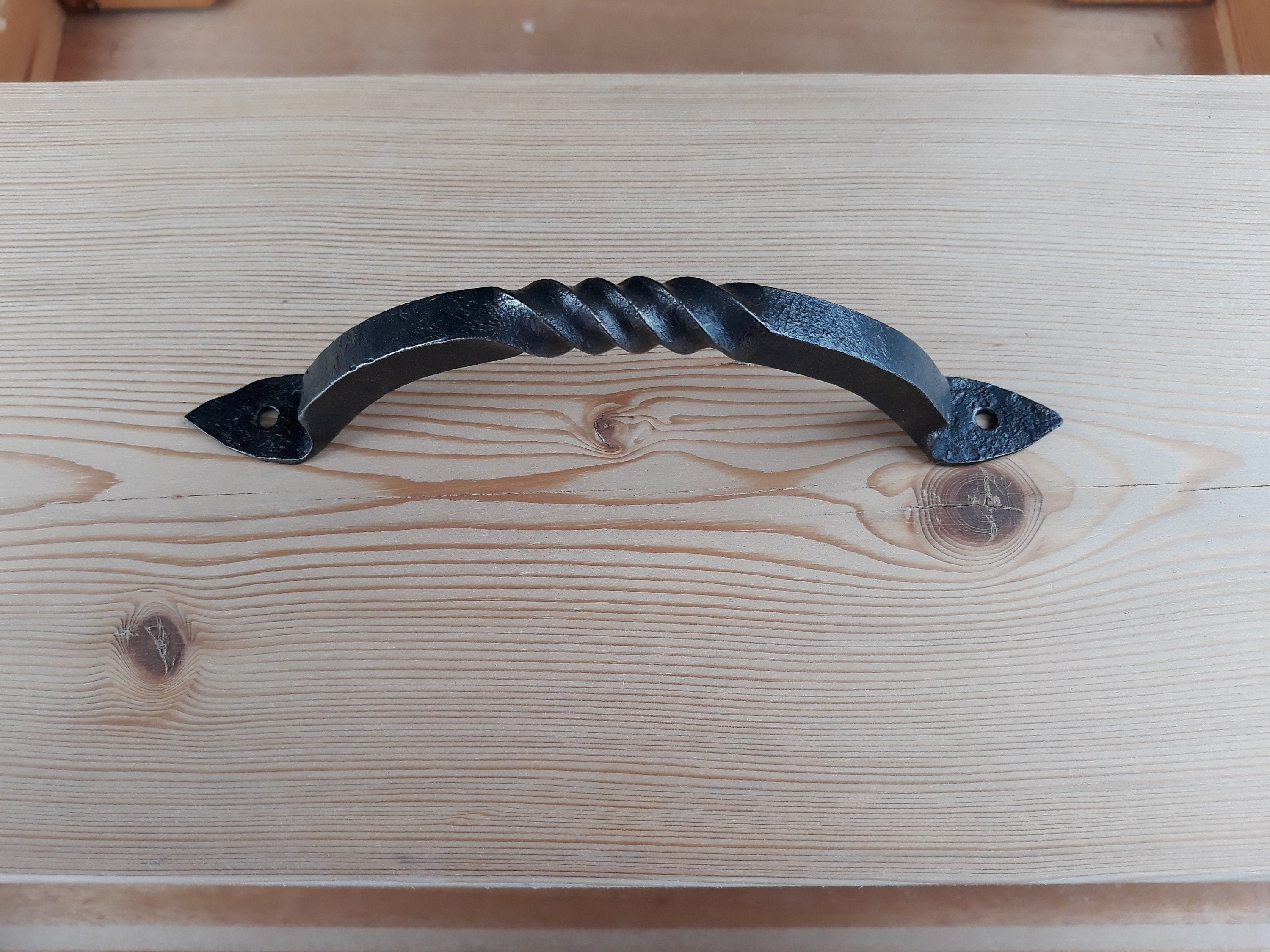 Hand Forged Twisted Iron Cabinet Handle Cabinet Knobs & Handles Door & Furniture