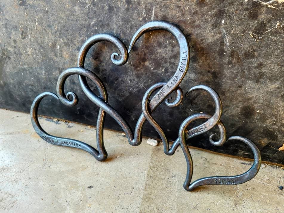 Welded Iron Hearts Sculptures & Statues Girft