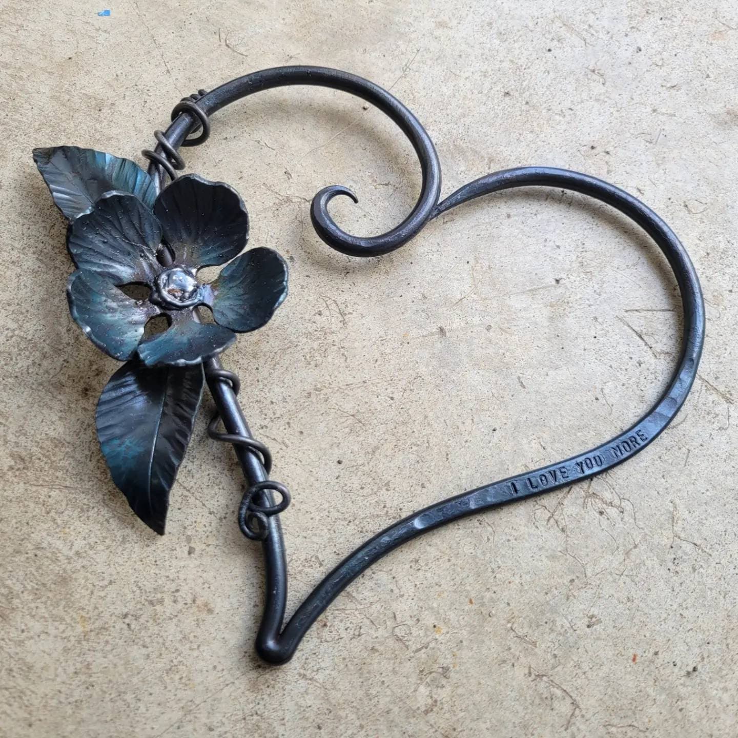 Forged Iron Heart Wall Artwork Decor Decor