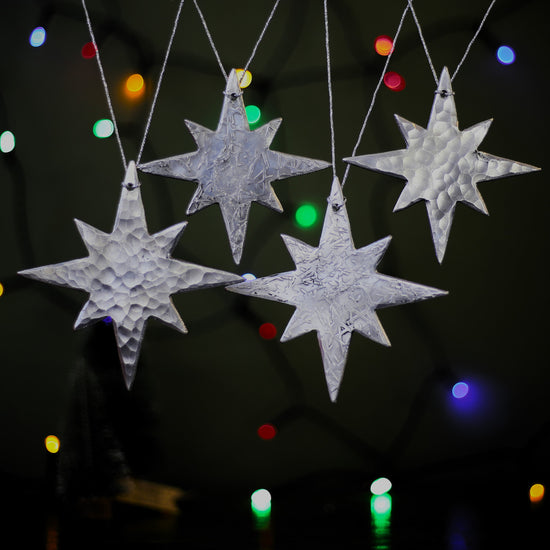 Silver Star Decorations Set of 4, Handmade Hammered Metal Aluminium Star Original Tree Decs and Home Garland and Fireplace Decor UK Hooks